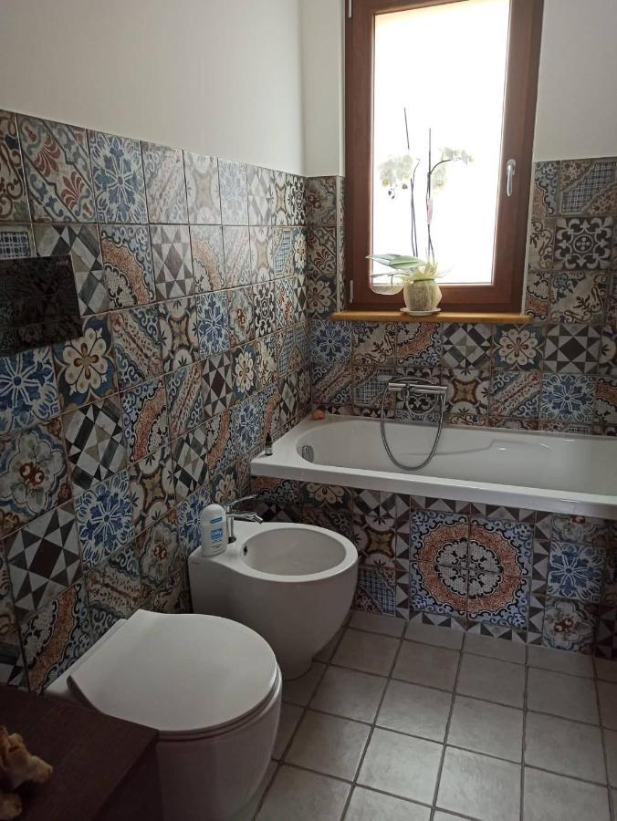 Отель La Casa Dei Sogni Agira Экстерьер фото